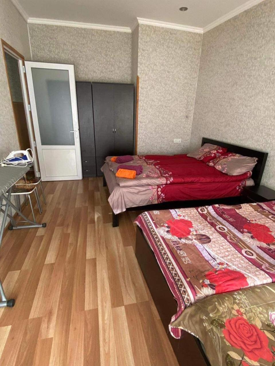 Nutsa'S Apartment In Old ティビリシ エクステリア 写真